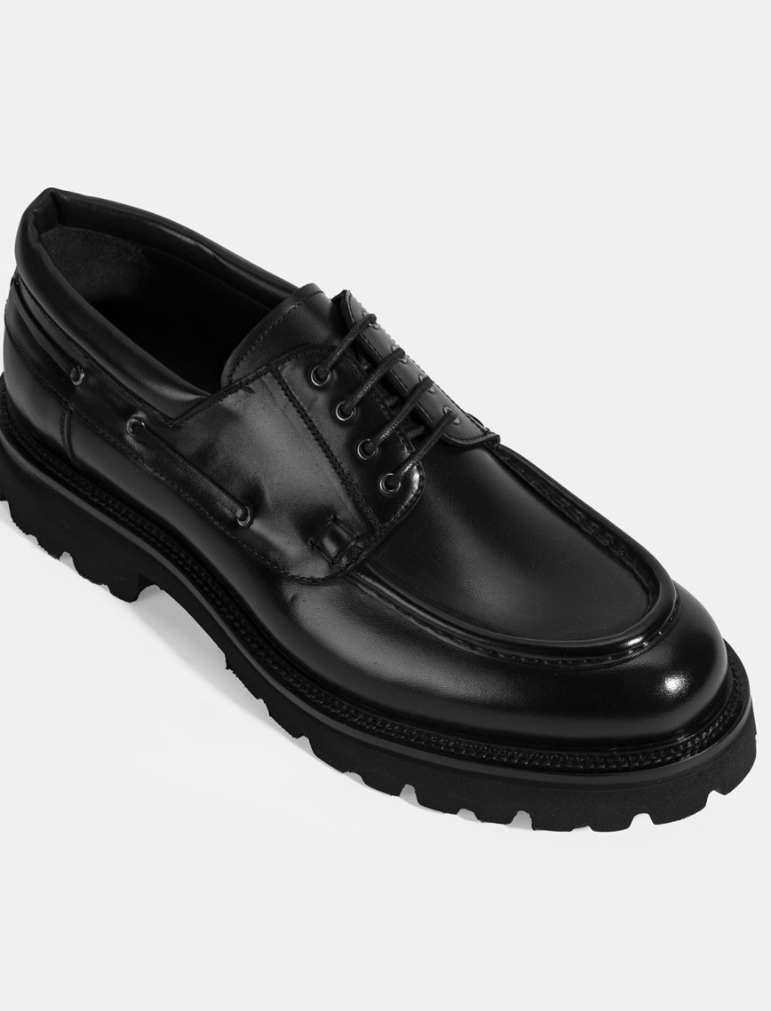Erkek Siyah Bağcıklı Deri Günlük Ayakkabı Erkek Siyah Bağcıklı Deri Günlük Ayakkabı