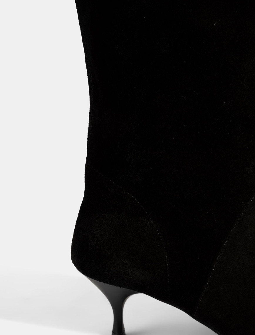 Kadın Siyah Süet Deri Çizme Kadın Siyah Süet Deri Çizme