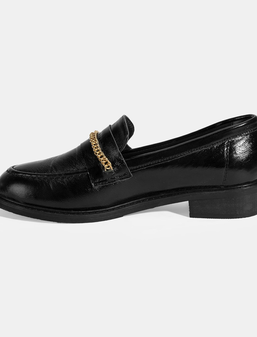 Kadın Siyah Zincir Aksesuarlı Deri Loafer Kadın Siyah Zincir Aksesuarlı Deri Loafer