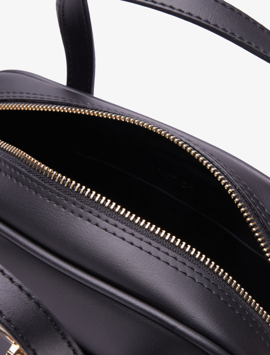 Nautica Kadın Siyah Omuz Çantası Nautica Kadın Siyah Omuz Çantası