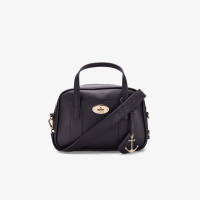 Nautica Kadın Siyah Omuz Çantası Nautica Kadın Siyah Omuz Çantası