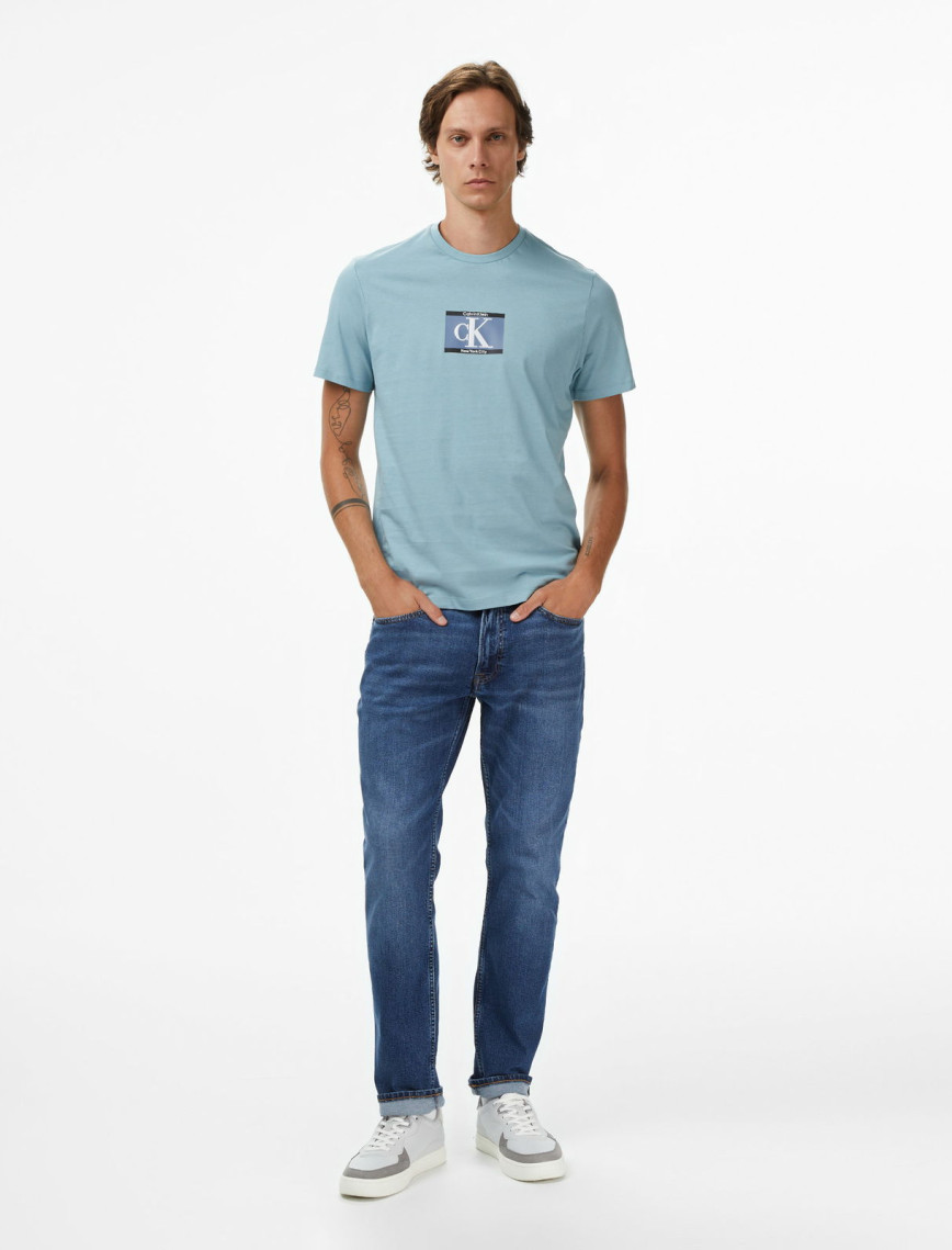 Calvin Klein Box Tape Graphic Erkek Mavi T-Shirt Calvin Klein Box Tape Graphic Erkek Mavi T-Shirt