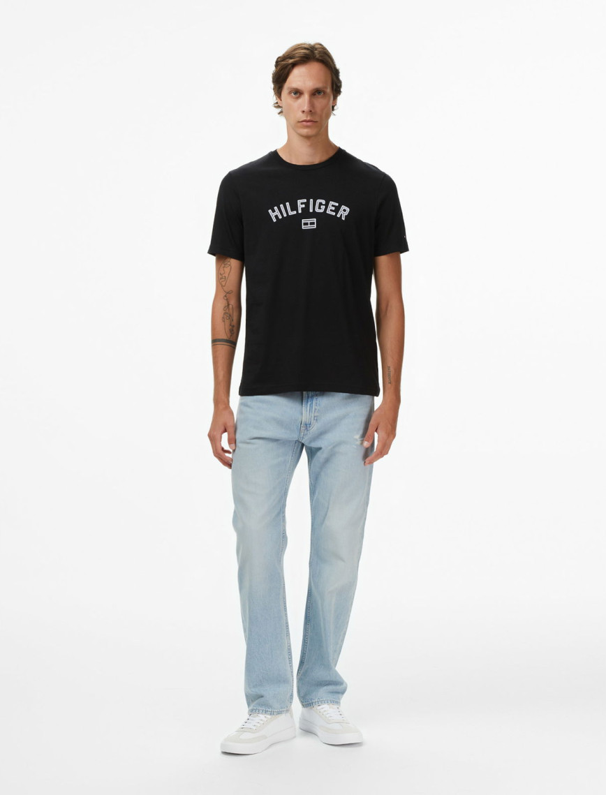 Tommy Hilfiger Flock Varsity Erkek Siyah T-Shirt Tommy Hilfiger Flock Varsity Erkek Siyah T-Shirt