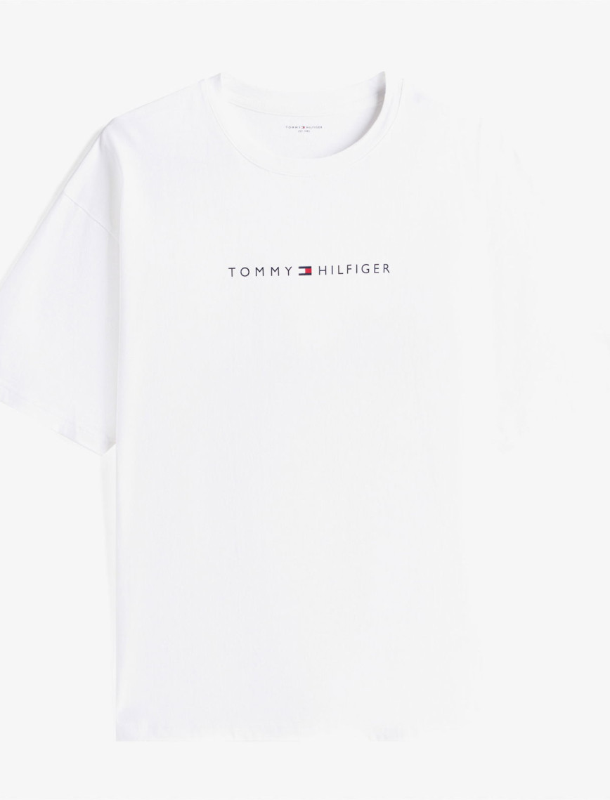 Tommy Hilfiger Logo Erkek Beyaz T-Shirt Tommy Hilfiger Logo Erkek Beyaz T-Shirt