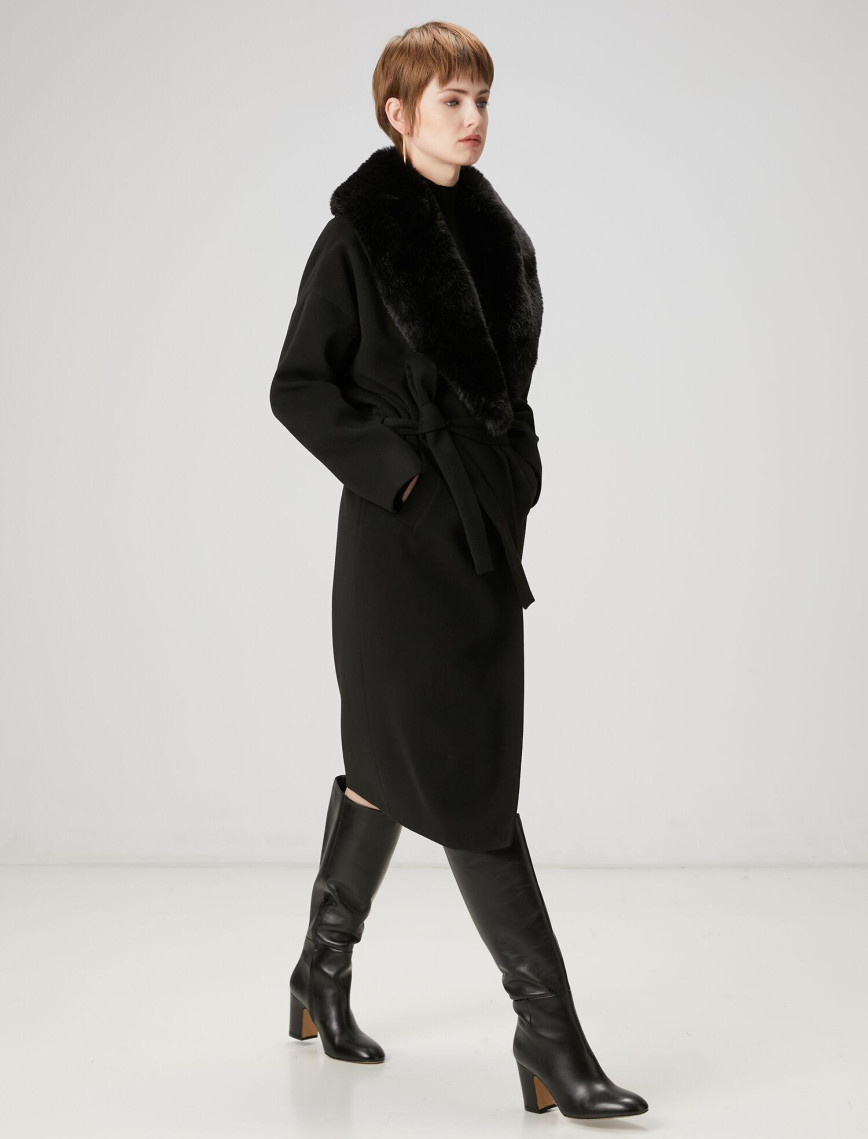 Beymen Club Kadın Siyah Kürk Yaka Kruvaze Palto Beymen Club Kadın Siyah Kürk Yaka Kruvaze Palto