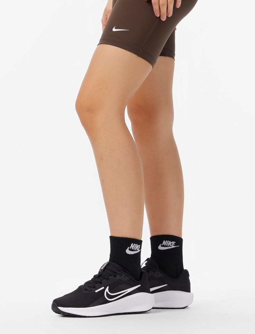 Nike Downshifter 13 Kadın Siyah Koşu Ayakkabısı Nike Downshifter 13 Kadın Siyah Koşu Ayakkabısı