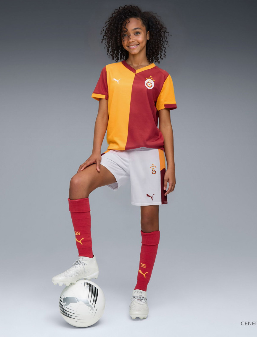 Puma Galatasaray S.K. 25-26 Çocuk Kırmızı Futbol Şortu Puma Galatasaray S.K. 25-26 Çocuk Kırmızı Futbol Şortu