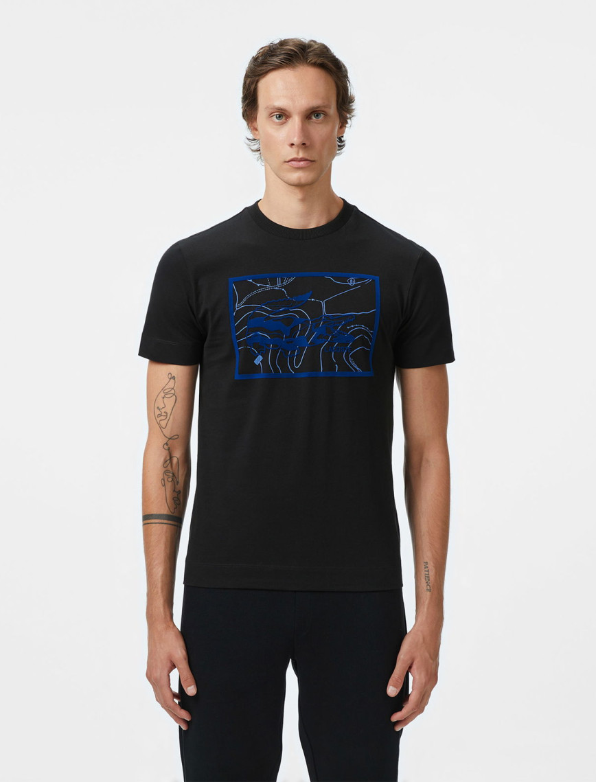 Lacoste Erkek Regular Fit Bisiklet Yaka Baskılı Siyah T-Shirt Lacoste Erkek Regular Fit Bisiklet Yaka Baskılı Siyah T-Shirt