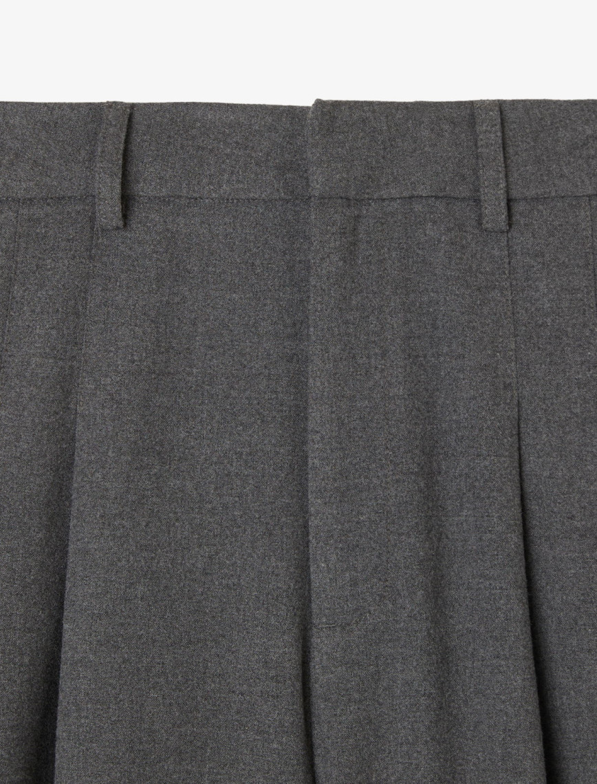 Lacoste Kadın Gri Bermuda Şort Lacoste Kadın Gri Bermuda Şort