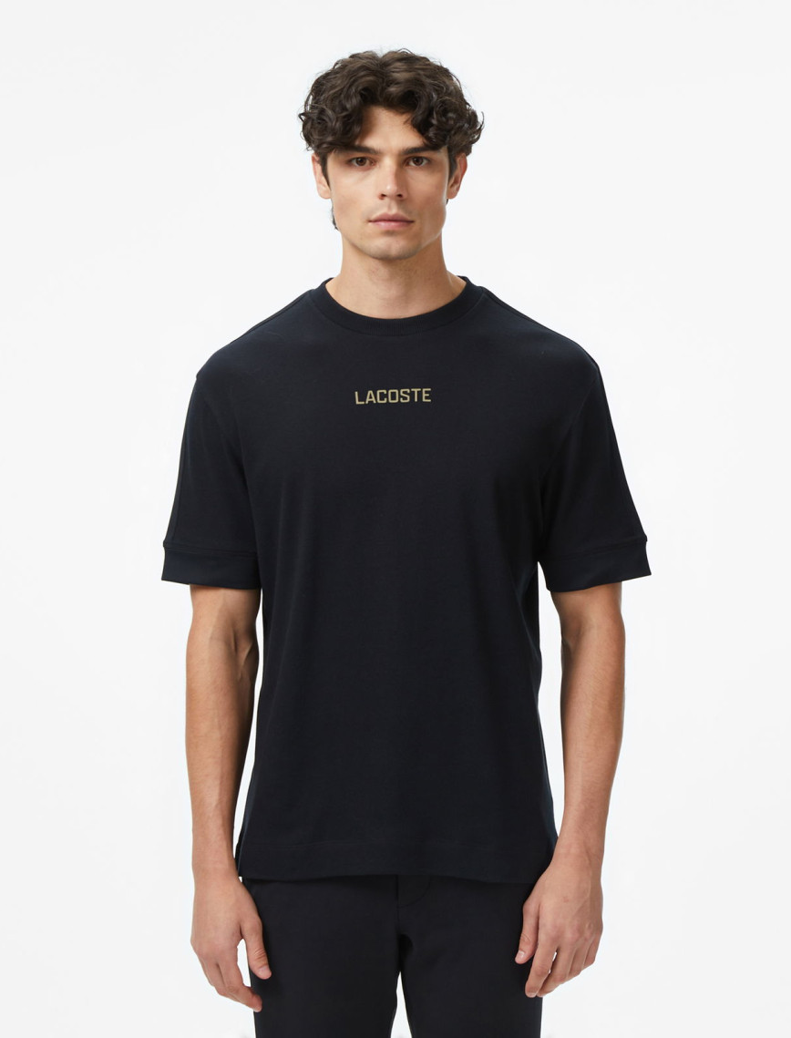 Lacoste Erkek Loose Fit Bisiklet Yaka Baskılı Siyah T-Shirt Lacoste Erkek Loose Fit Bisiklet Yaka Baskılı Siyah T-Shirt