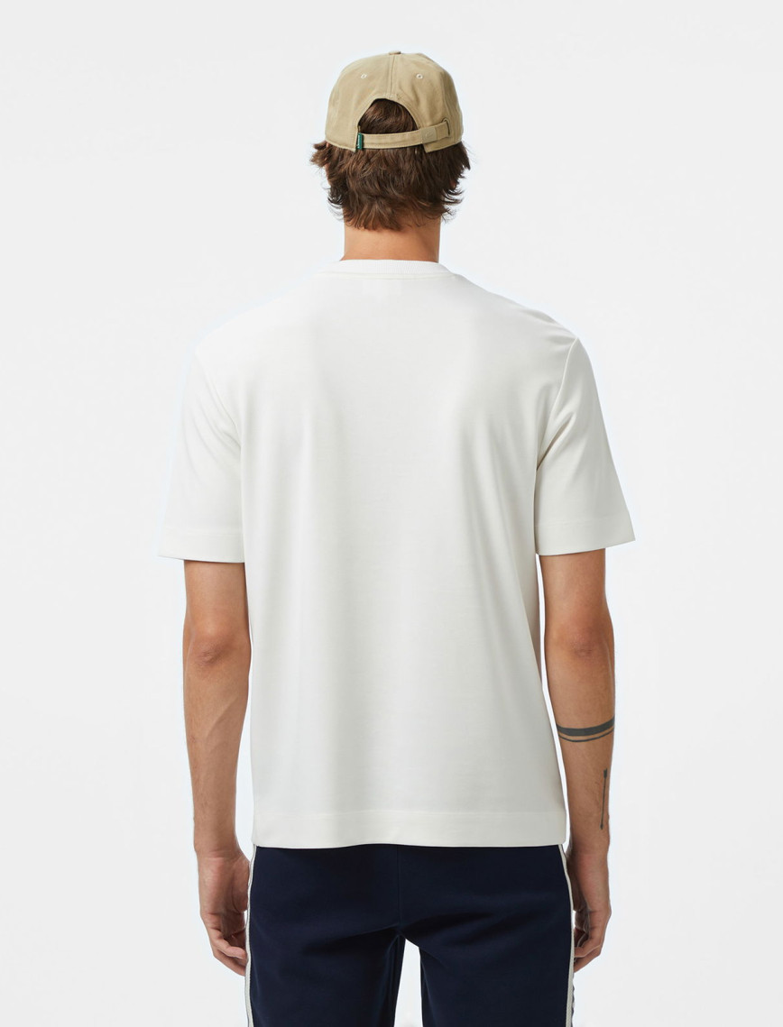 Lacoste Erkek Loose Fit Bisiklet Yaka Desenli Beyaz T-Shirt Lacoste Erkek Loose Fit Bisiklet Yaka Desenli Beyaz T-Shirt