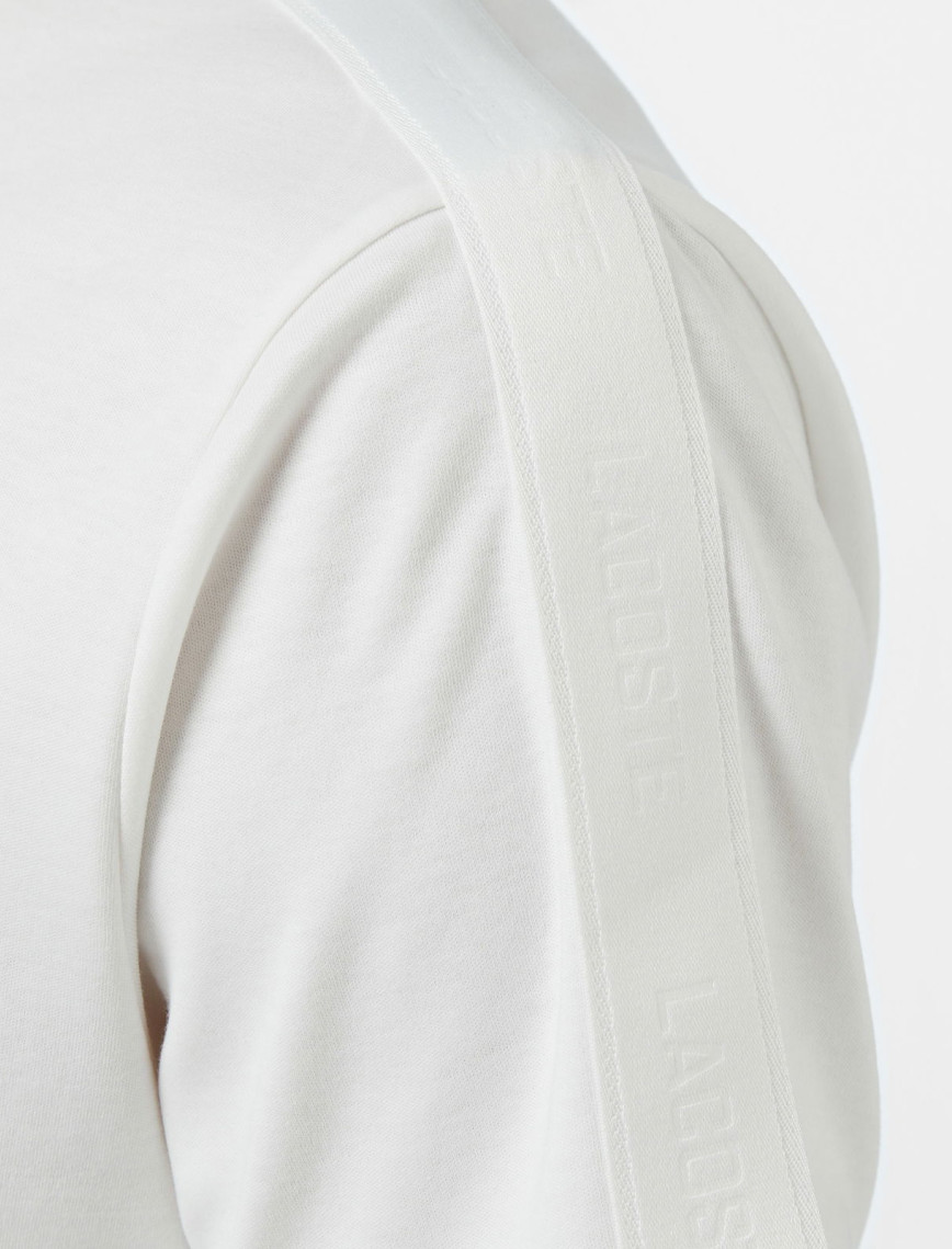 Lacoste Erkek Oversize Fit Bisiklet Yaka Beyaz T-Shirt Lacoste Erkek Oversize Fit Bisiklet Yaka Beyaz T-Shirt