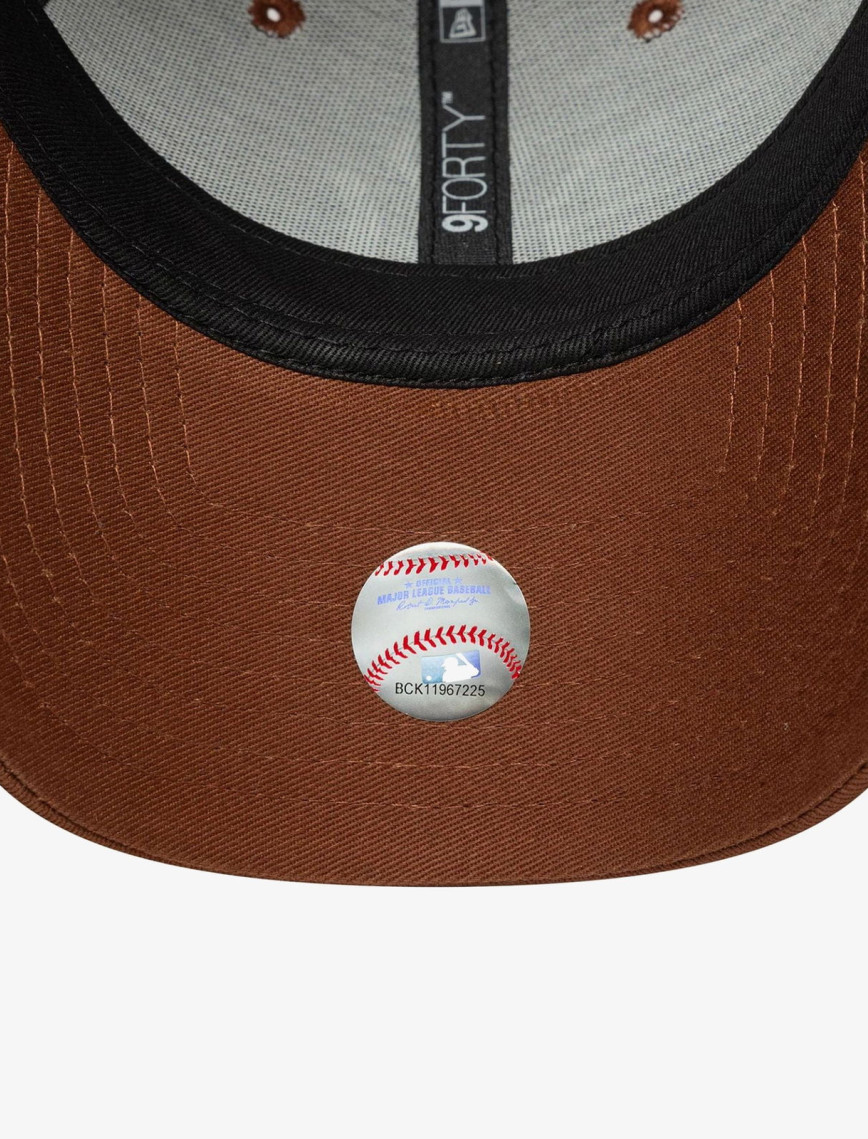 New Era League Essential 9Forty Neyyan Unisex Kahverengi Şapka New Era League Essential 9Forty Neyyan Unisex Kahverengi Şapka