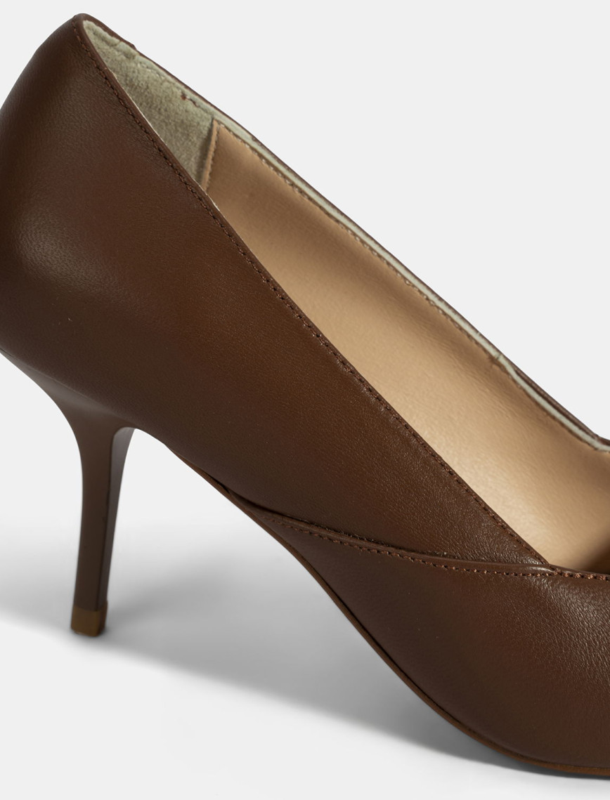 Kadın Taba Deri Topuklu Klasik Ayakkabı Kadın Taba Deri Topuklu Klasik Ayakkabı