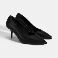 Kadın Siyah Deri Topuklu Klasik Ayakkabı Kadın Siyah Deri Topuklu Klasik Ayakkabı