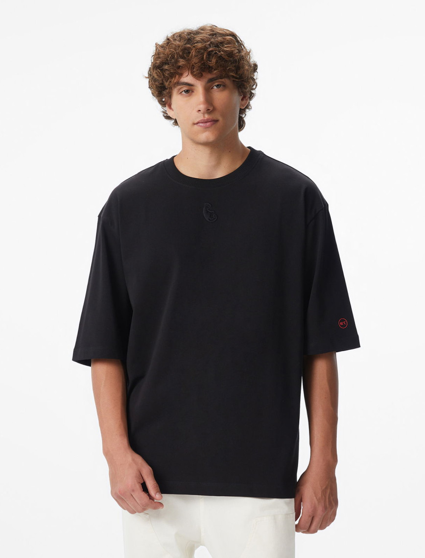 UNITED4 x Monkey Project Dj Unisex Siyah T-Shirt UNITED4 x Monkey Project Dj Unisex Siyah T-Shirt