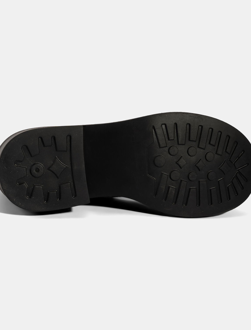 Kadın Siyah Ayarlanabilir Metal Tokalı Mary Jane Süet Ayakkabı Kadın Siyah Ayarlanabilir Metal Tokalı Mary Jane Süet Ayakkabı