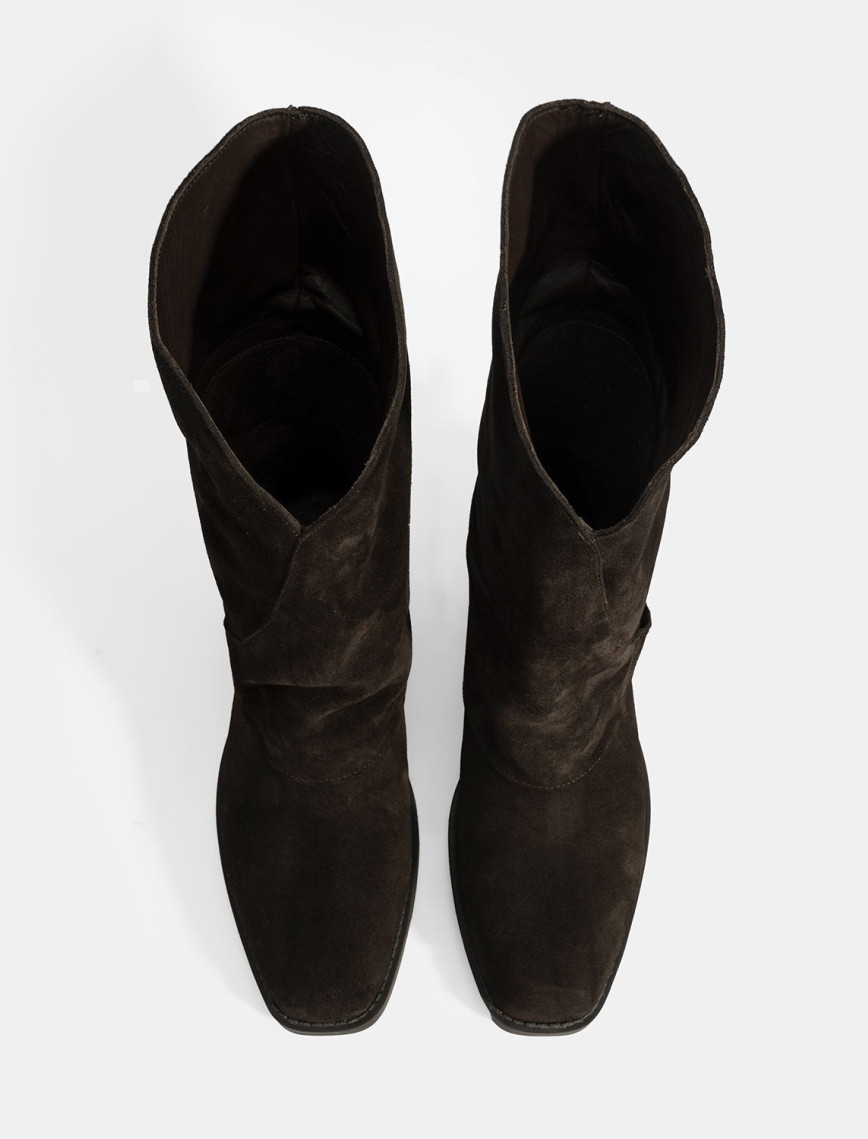 Kadın Kahve Katlama Detaylı Süet Bot Kadın Kahve Katlama Detaylı Süet Bot