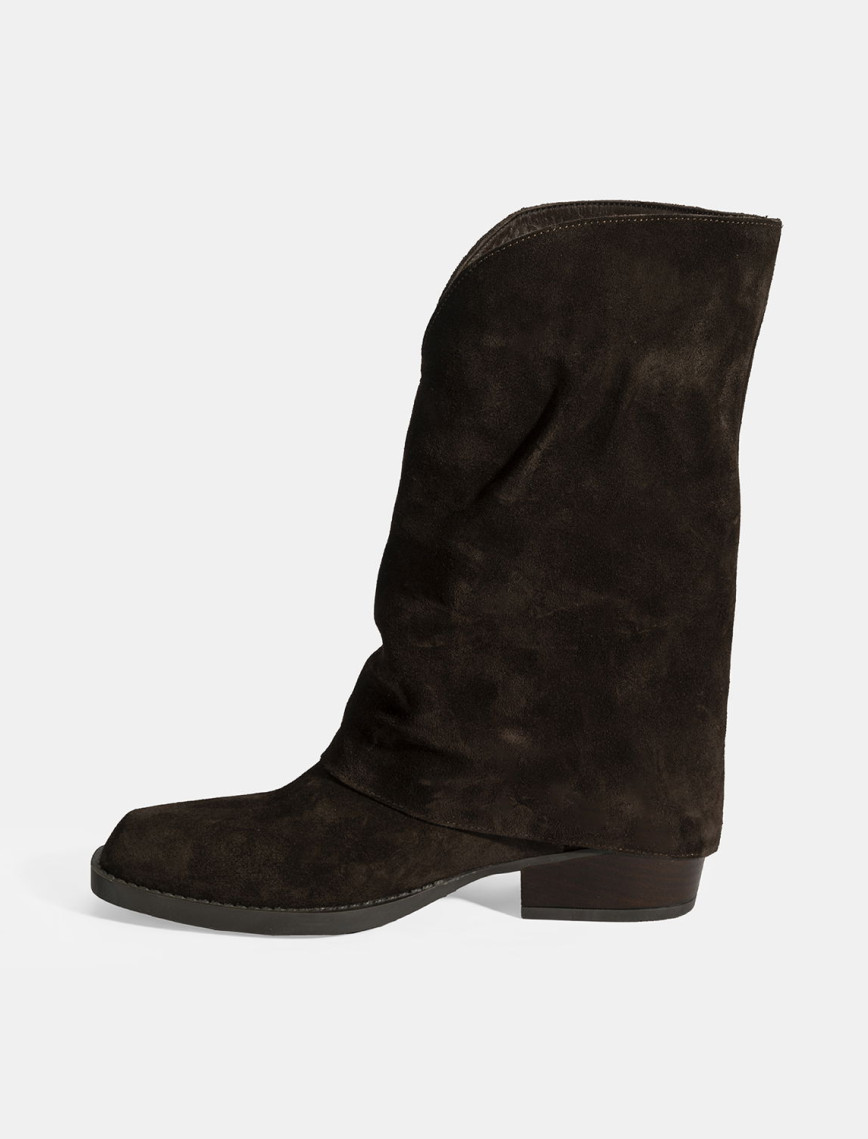 Kadın Kahve Katlama Detaylı Süet Bot Kadın Kahve Katlama Detaylı Süet Bot