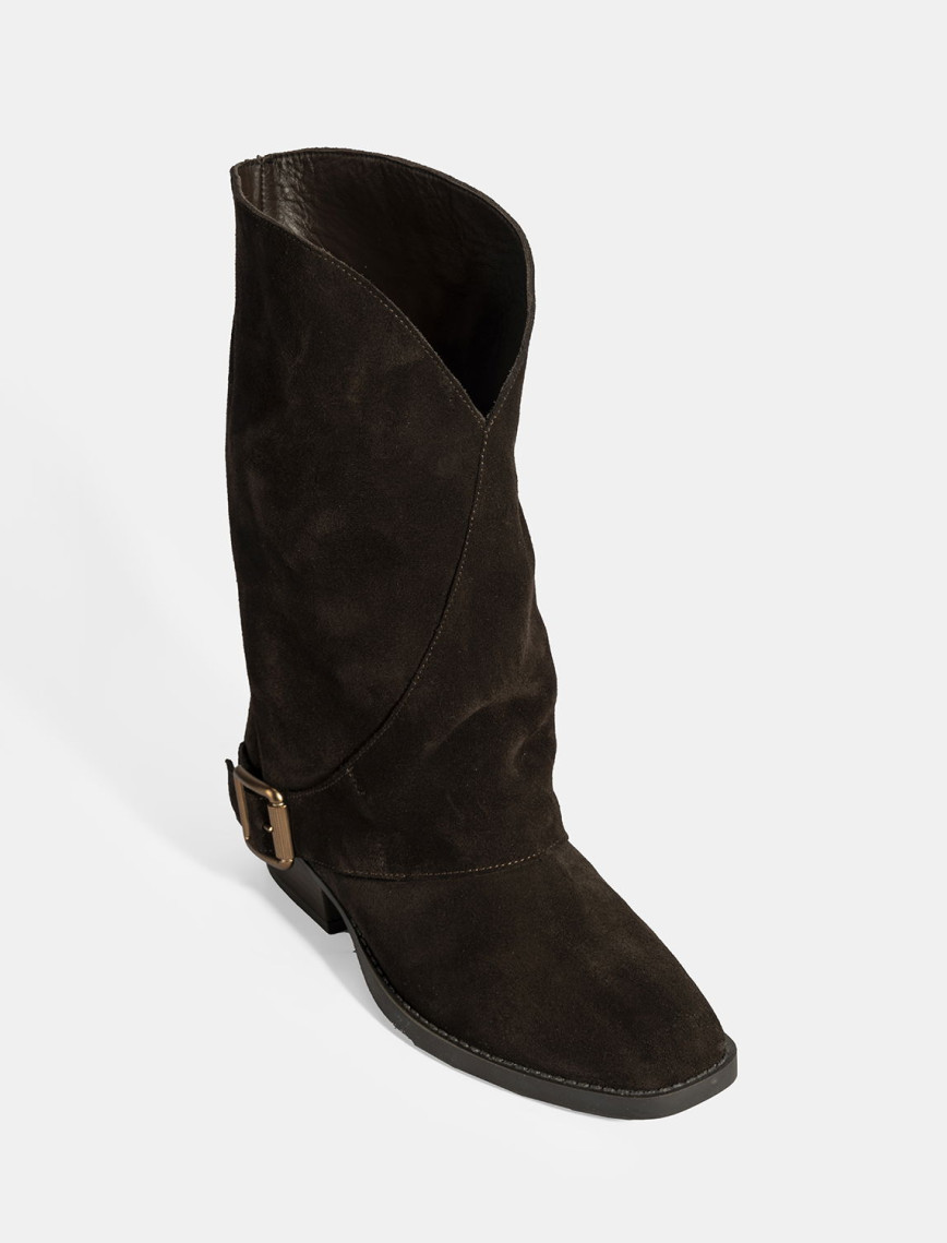 Kadın Kahve Katlama Detaylı Süet Bot Kadın Kahve Katlama Detaylı Süet Bot