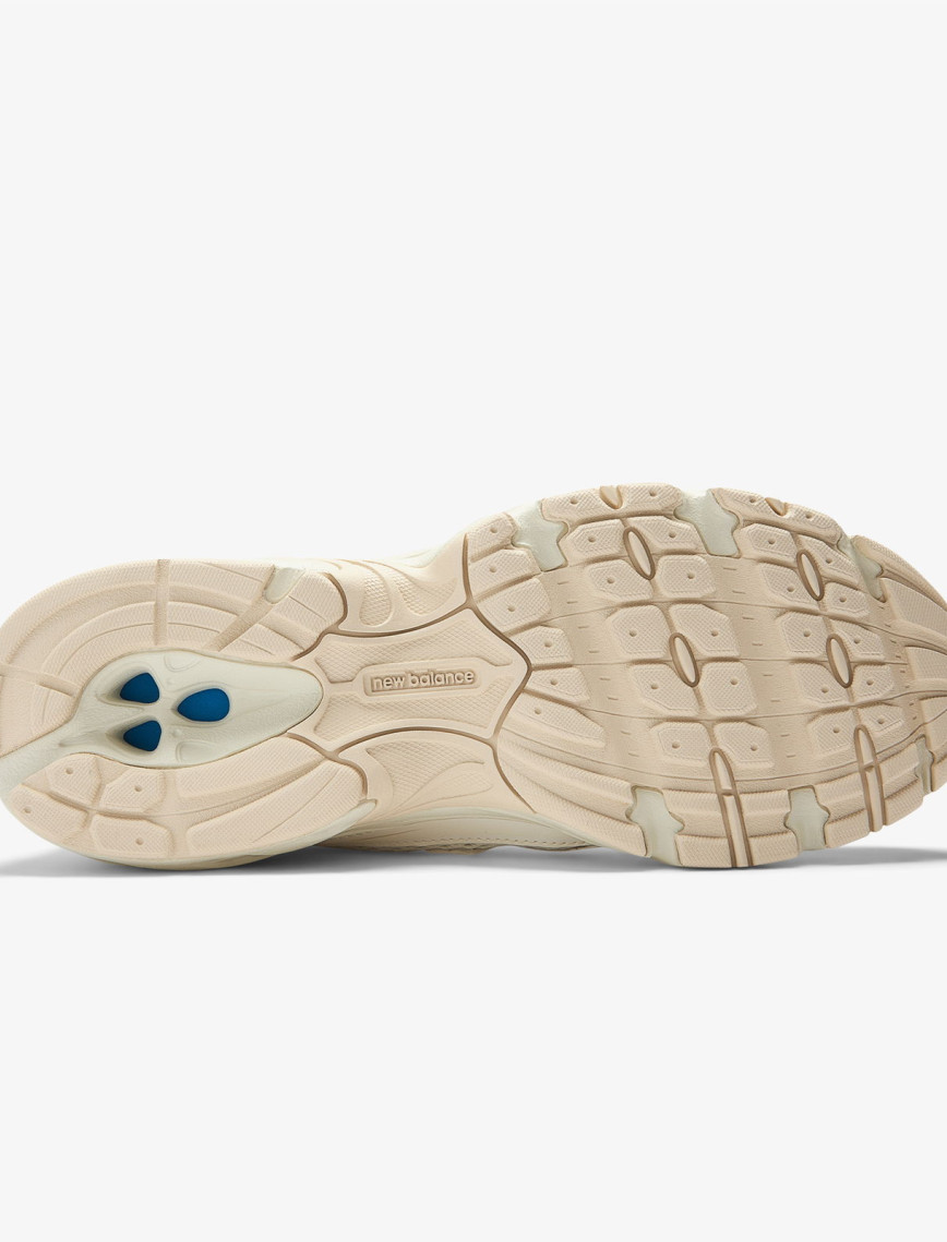 New Balance 740 Lifestyle Unisex Bej Spor Ayakkabı New Balance 740 Lifestyle Unisex Bej Spor Ayakkabı