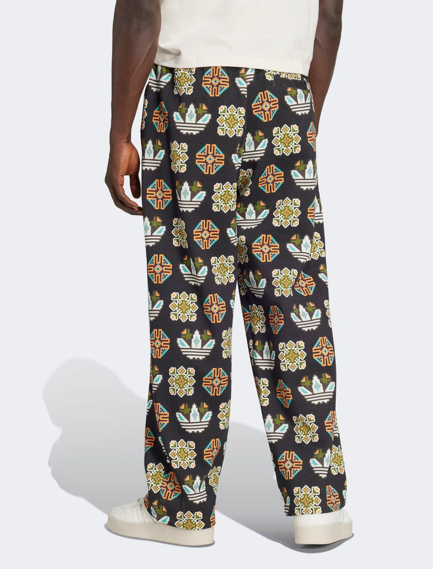 adidas Graphic Lo Tp Erkek Siyah Pantolon adidas Graphic Lo Tp Erkek Siyah Pantolon