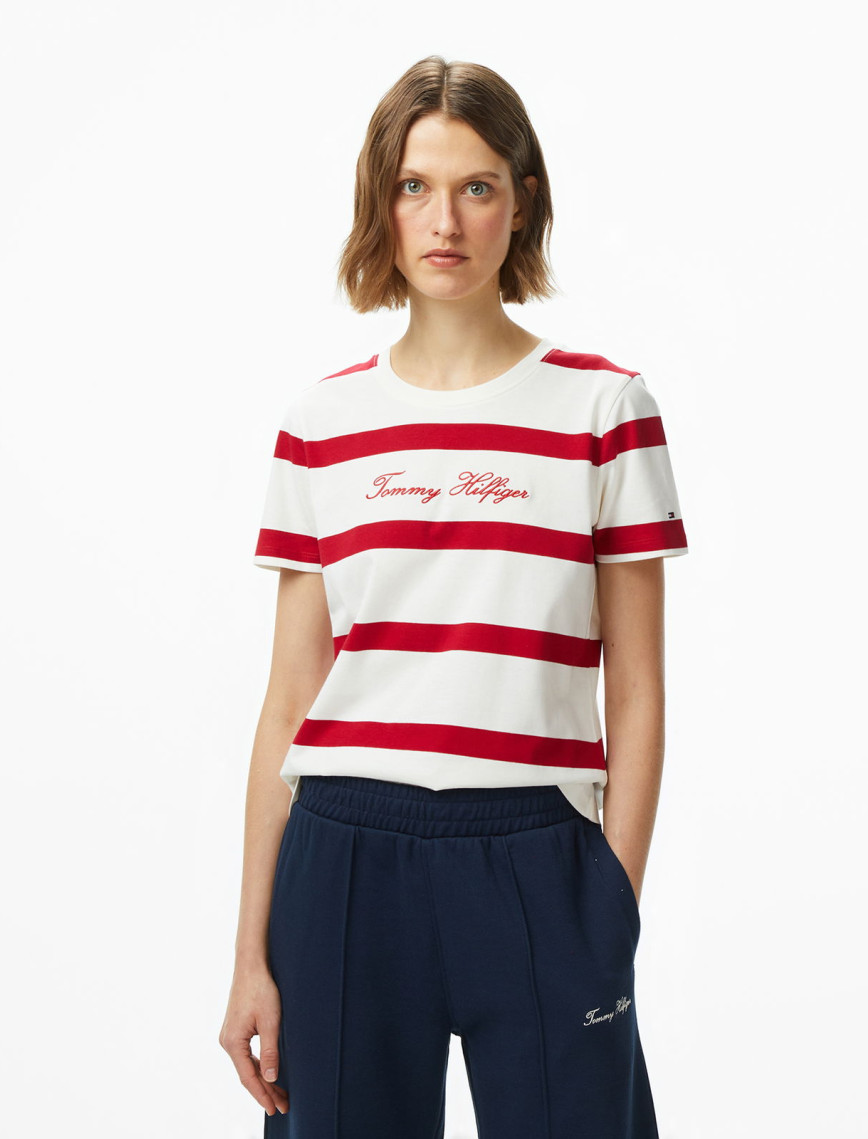Tommy Hilfiger Script Regular Kadın Mavi T-Shirt Tommy Hilfiger Script Regular Kadın Mavi T-Shirt