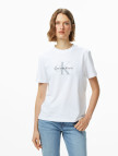 Calvin Klein Hero Classic Monologo Kadın Beyaz T-Shirt Calvin Klein Hero Classic Monologo Kadın Beyaz T-Shirt