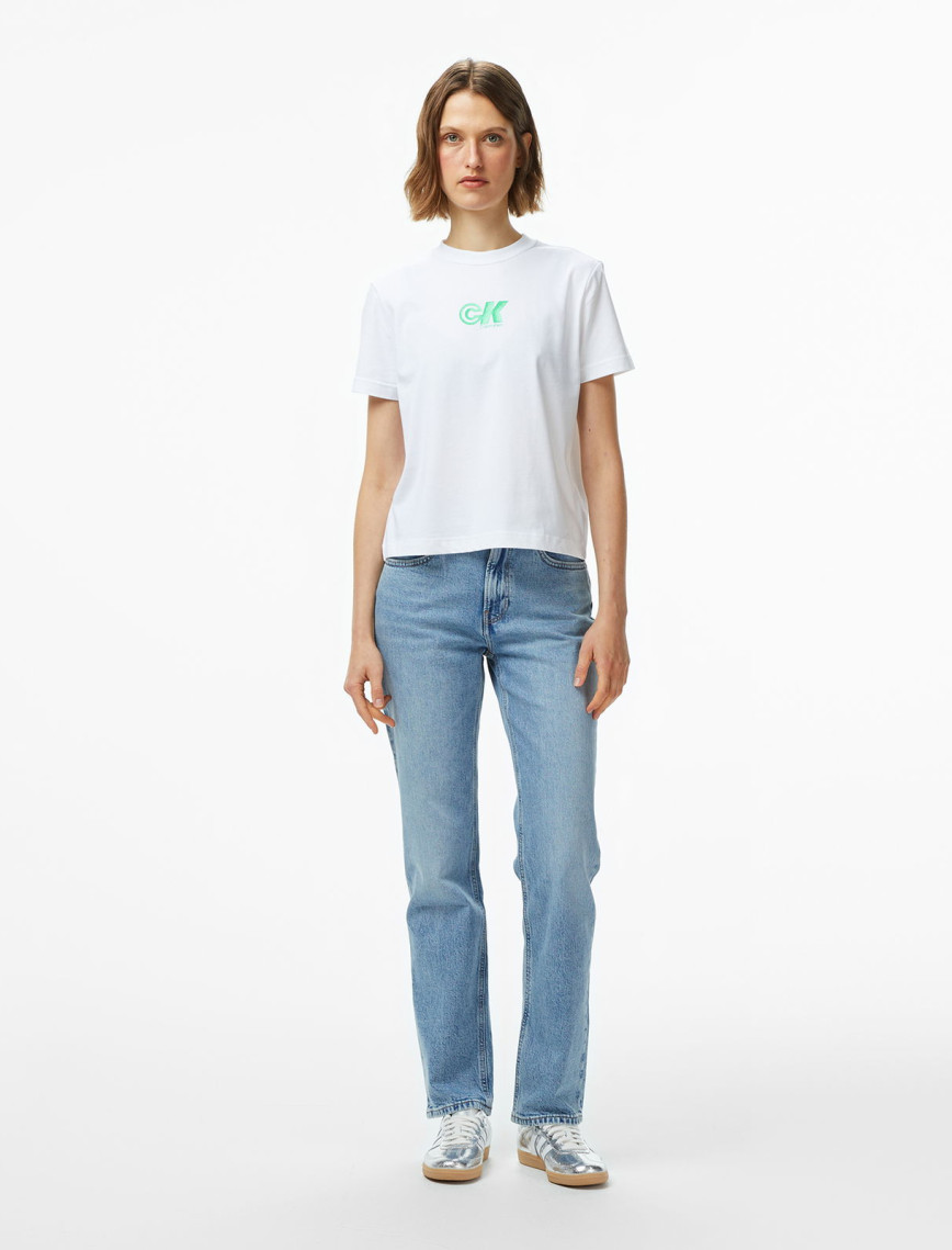 Calvin Klein Archive Logo Classic Kadın Beyaz T-Shirt Calvin Klein Archive Logo Classic Kadın Beyaz T-Shirt