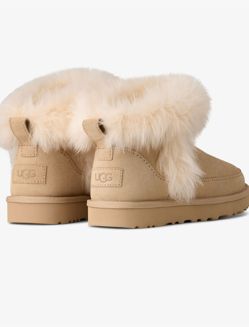 UGG Classic Ultra Mini Chalet Kadın Bej Bot UGG Classic Ultra Mini Chalet Kadın Bej Bot