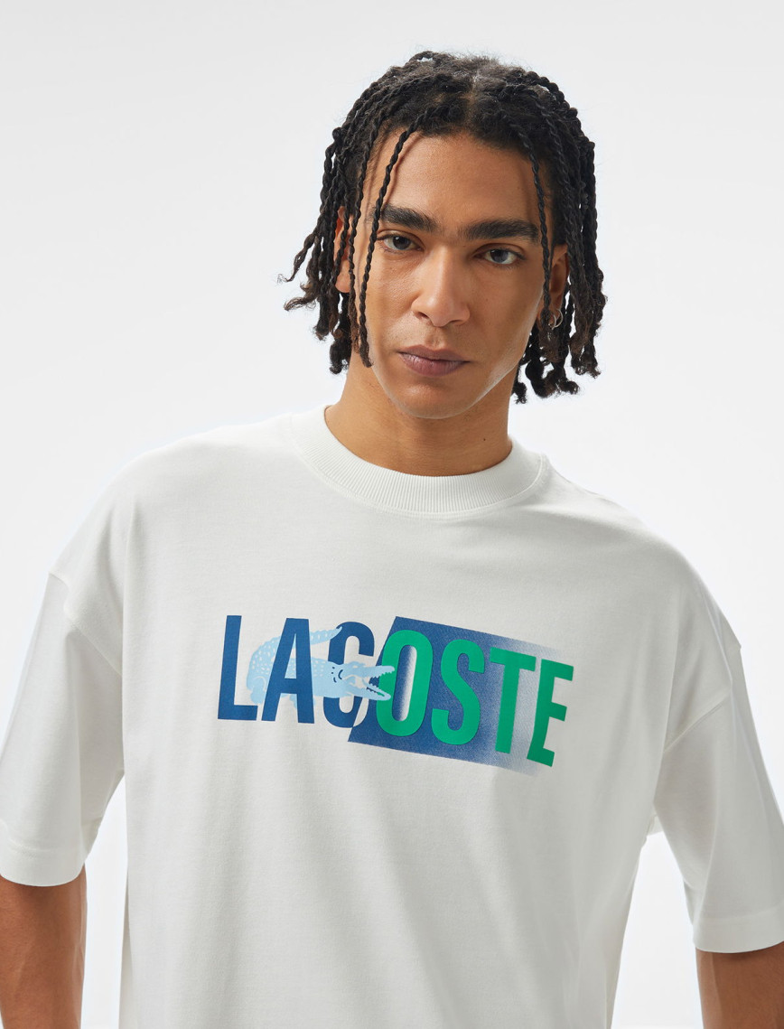 Lacoste House of SuperStep x Lacoste Erkek Beyaz T-Shirt Lacoste House of SuperStep x Lacoste Erkek Beyaz T-Shirt