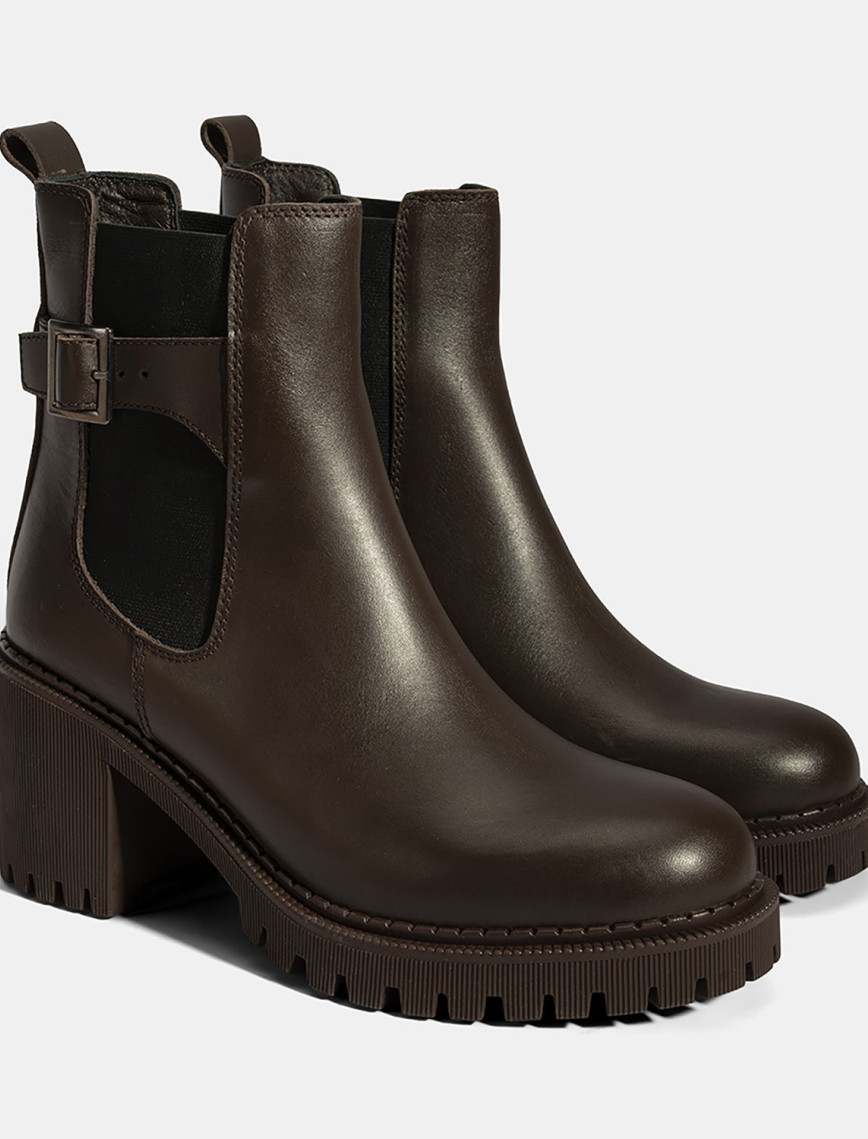 Kadın Kahve Metal Toka Detaylı Topuklu Bot Kadın Kahve Metal Toka Detaylı Topuklu Bot