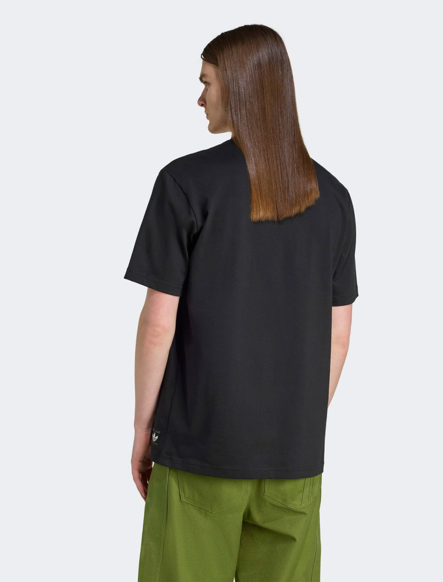 adidas Graphic Erkek Siyah T-Shirt adidas Graphic Erkek Siyah T-Shirt