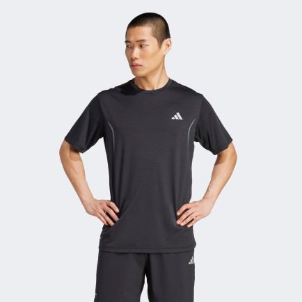 adidas Tech Apparel Graphic Erkek Siyah T-Shirt adidas Tech Apparel Graphic Erkek Siyah T-Shirt