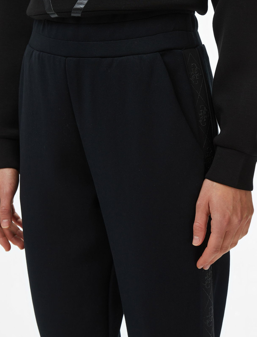 Guess New Victoire Scuba Kadın Siyah Pantolon Guess New Victoire Scuba Kadın Siyah Pantolon