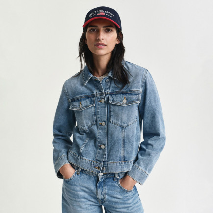GANT Kadın Mavi Regular Fit Klasik Yaka Denim Ceket GANT Kadın Mavi Regular Fit Klasik Yaka Denim Ceket