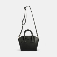 Kadın Siyah Omuz Askılı Mini El Çantası Kadın Siyah Omuz Askılı Mini El Çantası