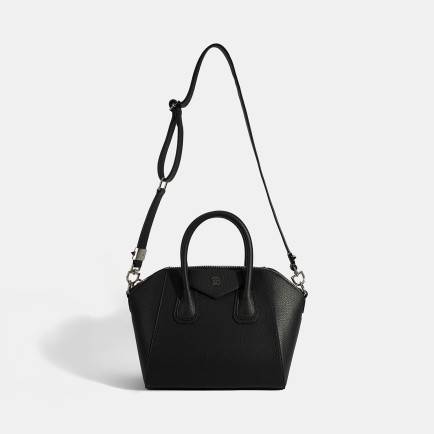 Kadın Siyah Omuz Askılı El Çantası
