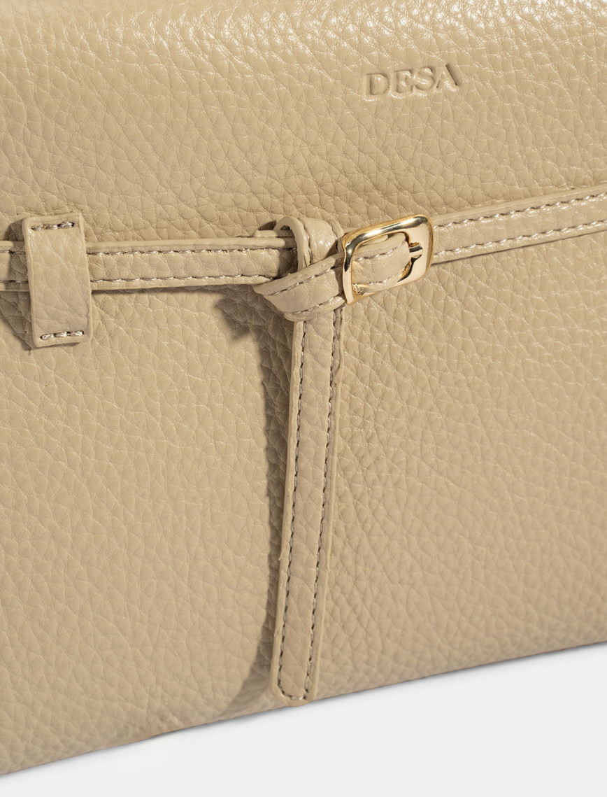 Kadın Bej Omuz Askılı El Çantası Kadın Bej Omuz Askılı El Çantası