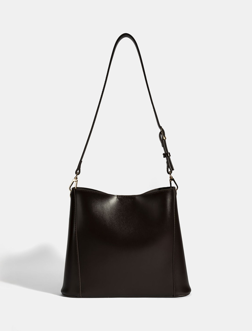 Kadın Koyu Kahve Omuz Çantası Kadın Koyu Kahve Omuz Çantası