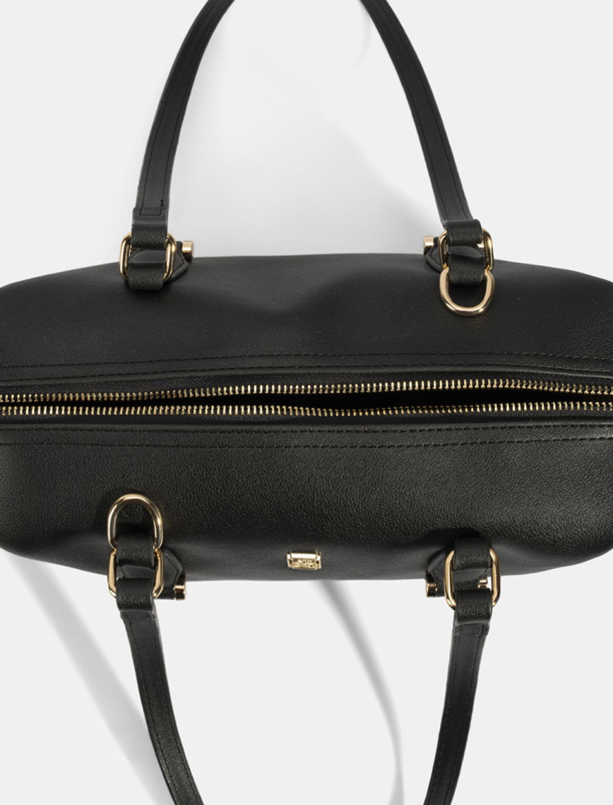 Kadın Siyah Omuz Çantası Kadın Siyah Omuz Çantası