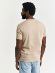 GANT Erkek Bej Regular Fit Bisiklet Yaka Logolu T-Shirt GANT Erkek Bej Regular Fit Bisiklet Yaka Logolu T-Shirt