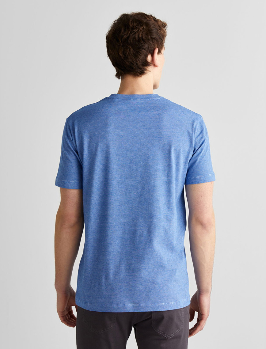 GANT Erkek Mavi Regular Fit Bisiklet Yaka Çizgili T-Shirt GANT Erkek Mavi Regular Fit Bisiklet Yaka Çizgili T-Shirt