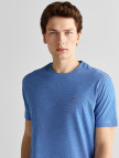 GANT Erkek Mavi Regular Fit Bisiklet Yaka Çizgili T-Shirt GANT Erkek Mavi Regular Fit Bisiklet Yaka Çizgili T-Shirt
