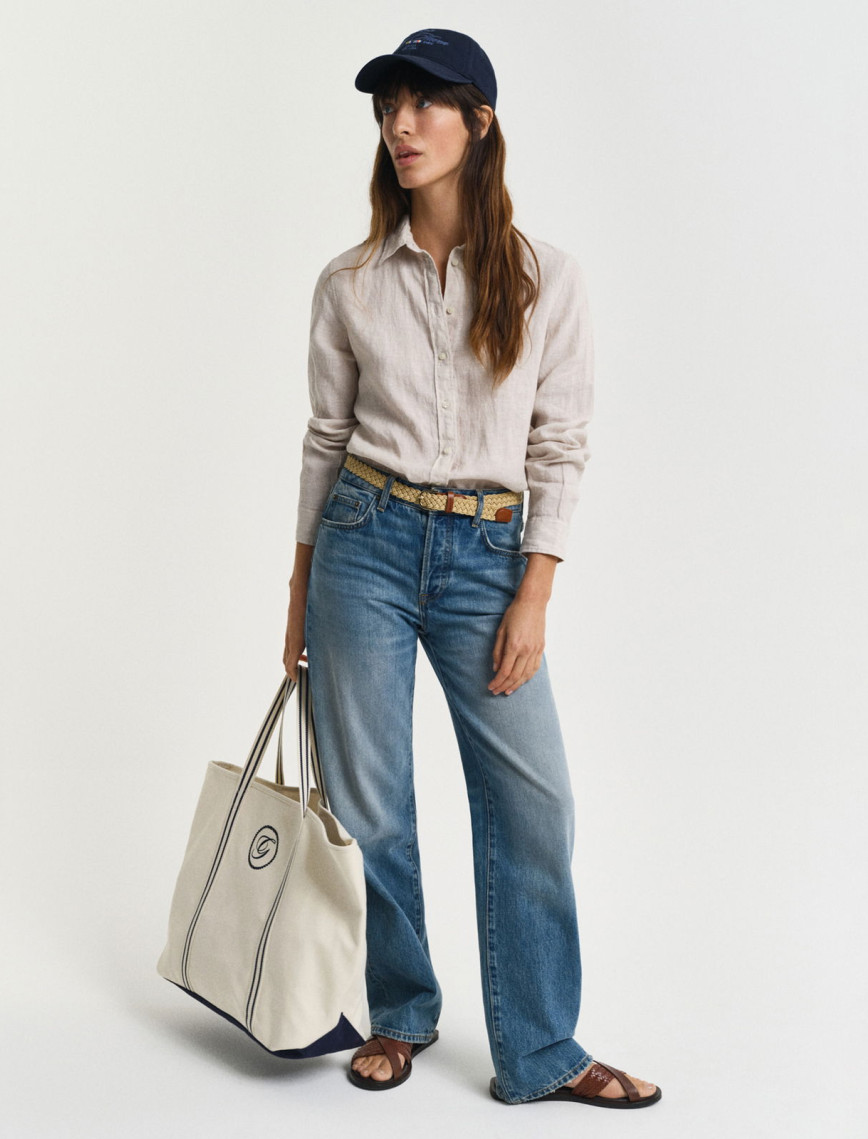 GANT Kadın Bej Regular Fit Klasik Yaka Gömlek GANT Kadın Bej Regular Fit Klasik Yaka Gömlek