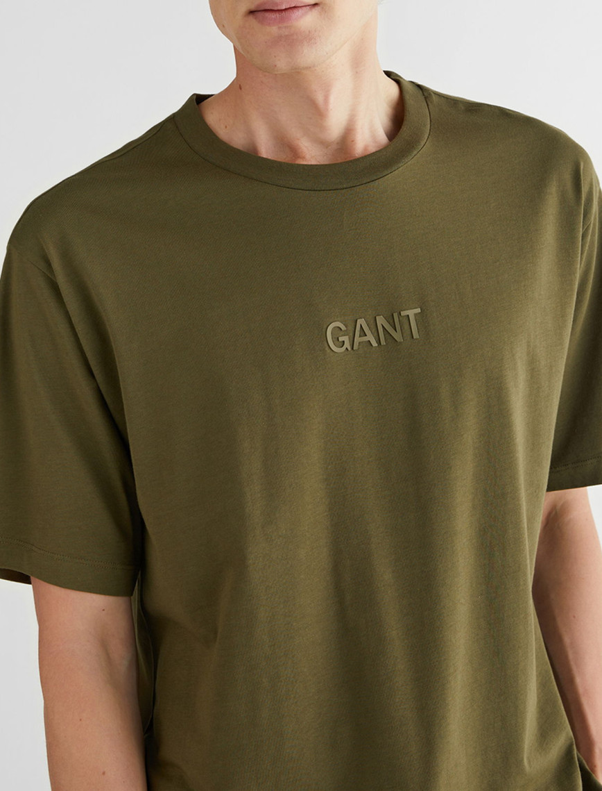 GANT Erkek Yeşil Relaxed Fit Bisiklet Yaka Logolu T-Shirt GANT Erkek Yeşil Relaxed Fit Bisiklet Yaka Logolu T-Shirt