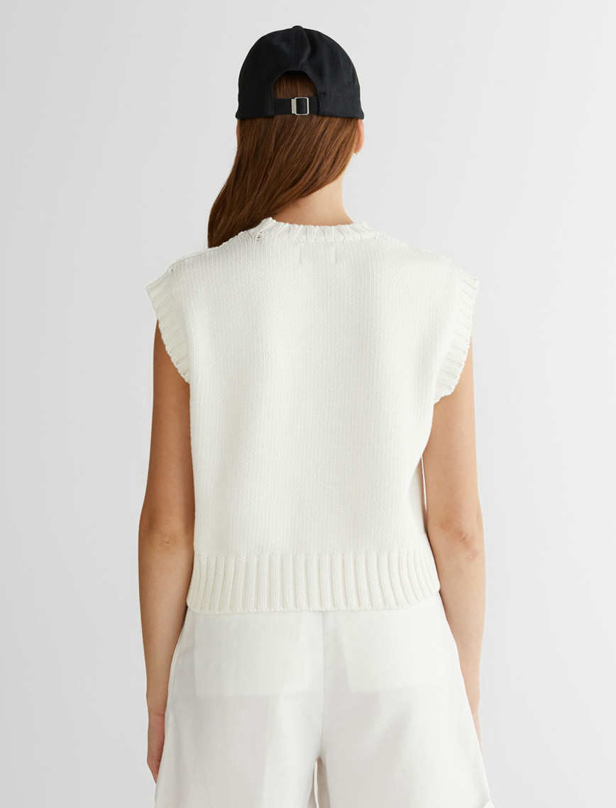 GANT Kadın Krem Bisiklet Yaka Logolu Triko GANT Kadın Krem Bisiklet Yaka Logolu Triko