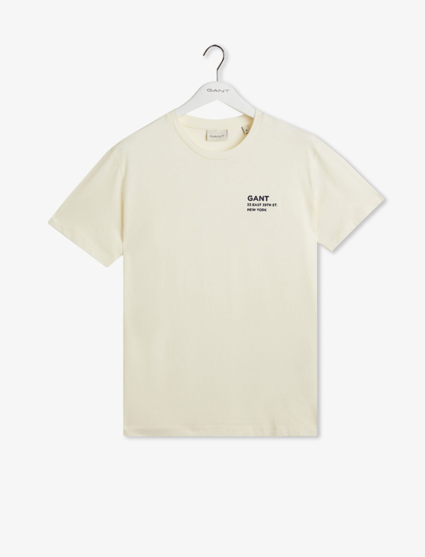 GANT Erkek Krem Regular Fit Bisiklet Yaka Logolu T-Shirt GANT Erkek Krem Regular Fit Bisiklet Yaka Logolu T-Shirt