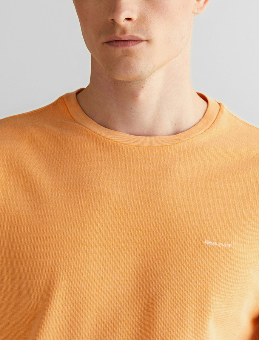 GANT Erkek Turuncu Slim Fit Bisiklet Yaka T-Shirt GANT Erkek Turuncu Slim Fit Bisiklet Yaka T-Shirt