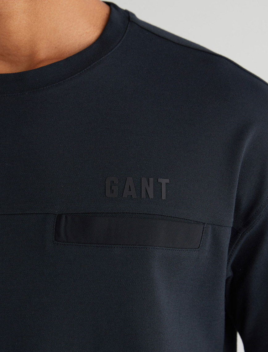 GANT Erkek Siyah Relaxed Fit Bisiklet Yaka Logolu T-Shirt GANT Erkek Siyah Relaxed Fit Bisiklet Yaka Logolu T-Shirt